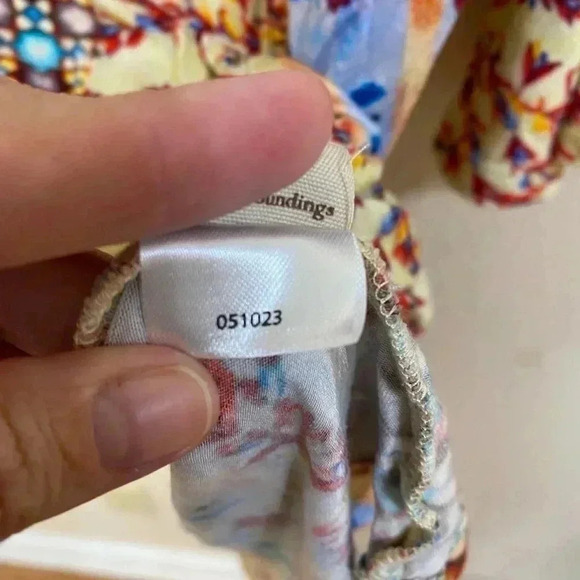 Soft surroundings  Fifi  tunic velvet embroidered cotton top size small - Picture 4 of 8